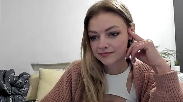 Severina7 online show from April 22, 8:04 pm