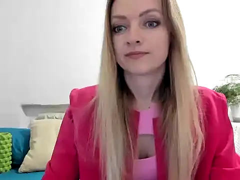 Severina7 online show from May 14, 7:44 pm