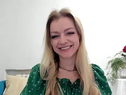 Severina7 online show from May 28, 7:20 pm