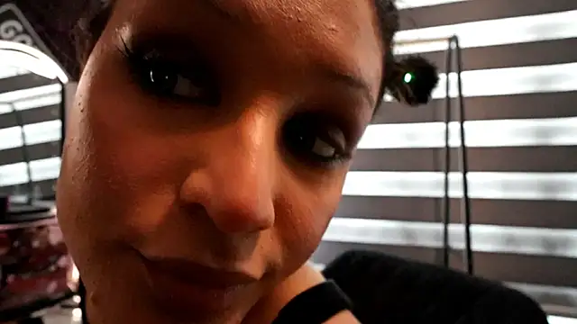 lil morgan online show from April 20, 5:03 pm