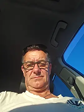 loulouferrari online show from May 31, 7:03 pm