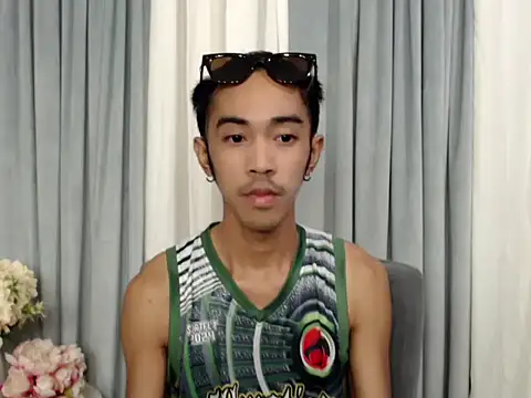 crocodale online show from April 14, 1:21 am