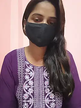 Snapshot of sexy_bhabhii chatting on July 24, 4:14 pm sexy bhabhii online show from July 24, 4:14 pm