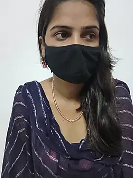 Snapshot of sexy_bhabhii chatting on July 11, 2:50 pm sexy bhabhii online show from July 11, 2:50 pm