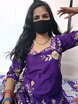 Snapshot of sexy_bhabhii chatting on June 18, 9:08 am sexy bhabhii online show from June 18, 9:08 am