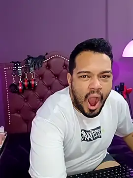  Stevens  online show from April 16, 9:50 pm