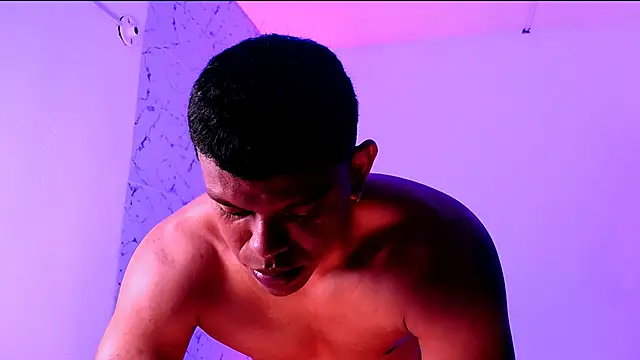 Xiao keiko online show from April 13, 9:30 pm