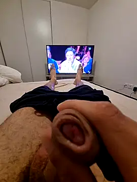 tomduVar83 online show from April 17, 6:22 pm