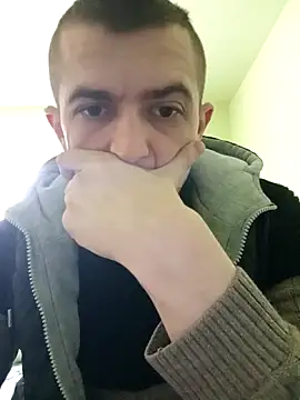 Mariofls online show from May 3, 1:15 pm