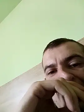 Mariofls online show from May 4, 1:47 pm