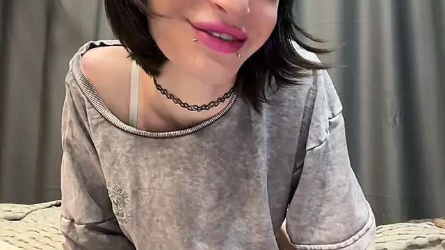 Niky Long online show from May 31, 7:25 pm