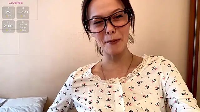LaurenBlade online show from April 26, 8:55 am