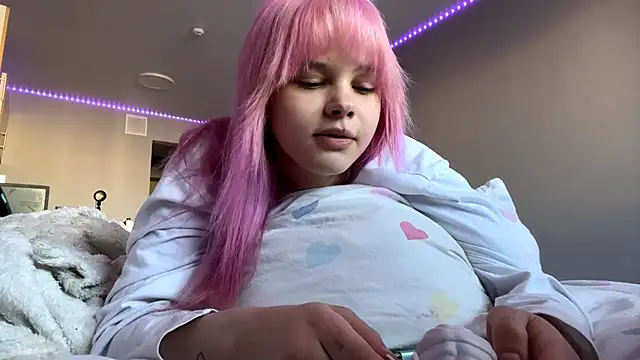 Iam Eshly online show from April 28, 11:03 am