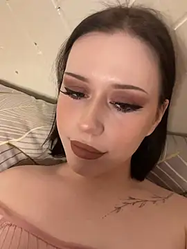 AraiKimiko online show from April 18, 4:31 pm