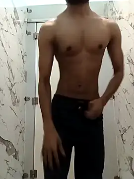 itsmemadhu2019 online show from May 10, 12:31 pm