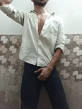 itsmemadhu2019 online show from May 24, 1:00 pm