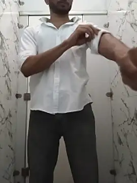 itsmemadhu2019 online show from May 27, 12:45 pm