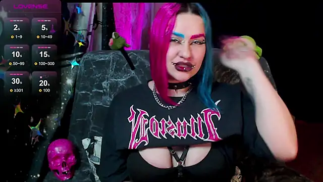 Neon Baddie online show from April 21, 4:24 pm