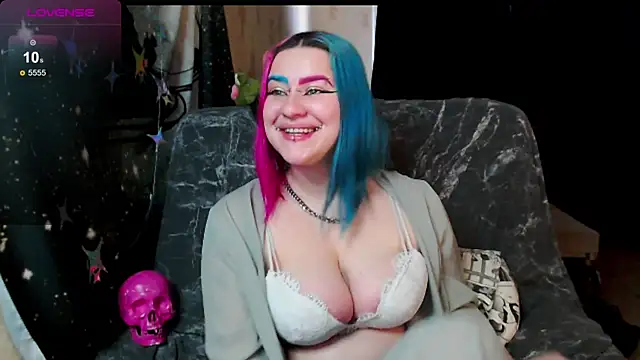 Neon Baddie online show from April 24, 5:20 am