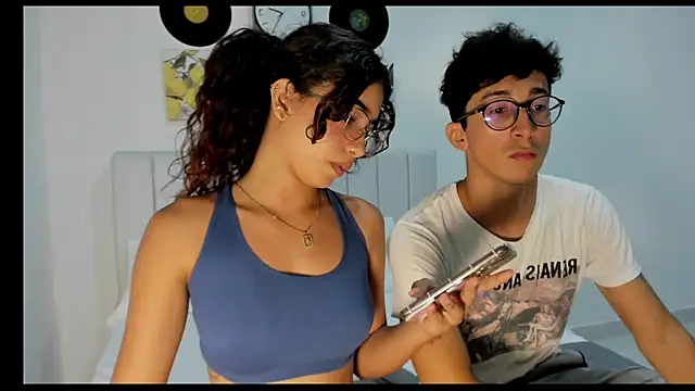 alanandtifany online show from April 23, 7:26 pm