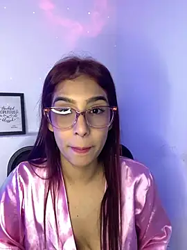 Snapshot of miss_carly chatting on June 7, 6:24 pm miss carly online show from June 7, 6:24 pm