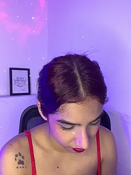 Snapshot of miss_carly chatting on June 10, 5:58 pm miss carly online show from June 10, 5:58 pm