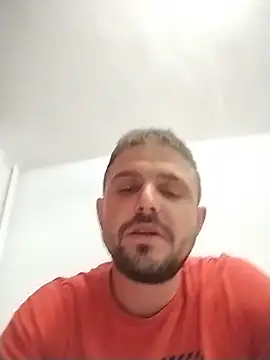 Snapshot of Georgegel chatting on May 26, 6:39 pm Georgegel online show from May 26, 6:39 pm