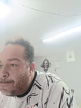 ScorpionBearDaddyBR online show from April 20, 3:57 pm