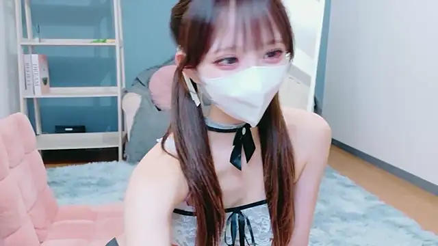 Snapshot of Koto-jpnk chatting on May 23, 1:32 pm Koto-jpnk online show from May 23, 1:32 pm
