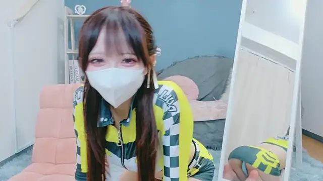 Snapshot of Koto-jpnk chatting on May 26, 1:31 pm Koto-jpnk online show from May 26, 1:31 pm