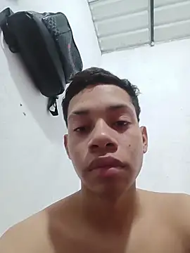 curious straight guy online show from May 25, 1:54 pm