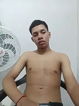 curious straight guy online show from May 9, 12:25 am