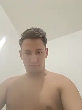 welltommy2001 online show from June 6, 10:42 am