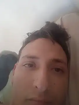 welltommy2001 online show from June 2, 4:18 pm