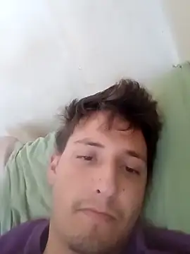 welltommy2001 online show from April 15, 4:44 pm