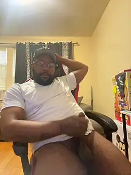 DYnastywatchOut online show from July 4, 9:08 pm