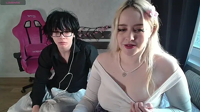 ScallyMilana online show from May 24, 2:06 pm