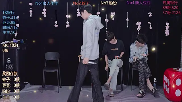 Yourlovingboy--001 online show from May 13, 1:23 am