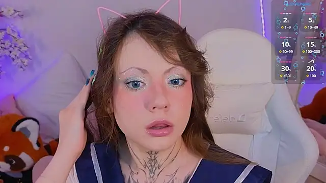 EricaMoonn online show from May 8, 10:19 am