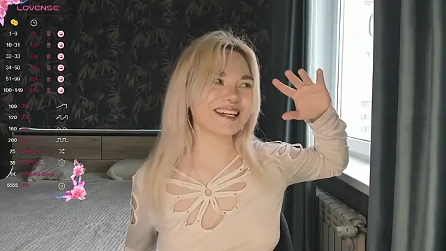 Anna Delon online show from April 14, 7:02 am