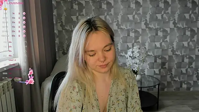 Anna Delon online show from April 23, 12:29 pm