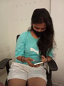 Snapshot of Anjali_hot33 chatting on July 13, 5:40 am Anjali hot33 online show from July 13, 5:40 am