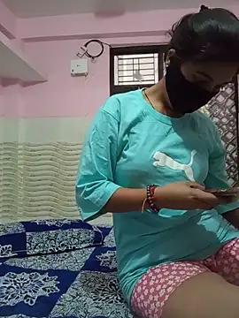 Snapshot of Anjali_hot33 chatting on June 12, 6:11 am Anjali hot33 online show from June 12, 6:11 am
