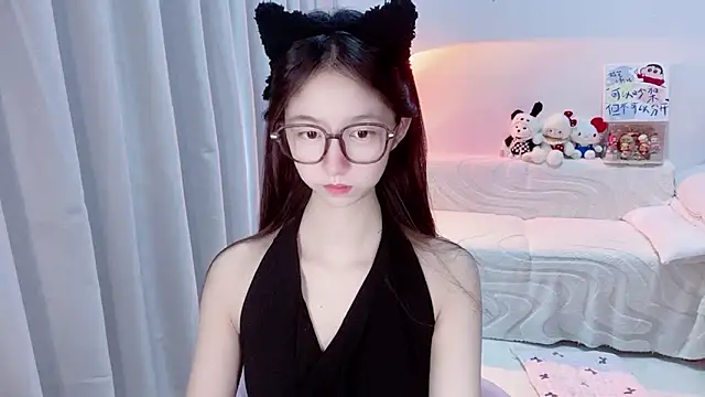 Snapshot of lucky-tt chatting on May 28, 1:24 am lucky-tt online show from May 28, 1:24 am