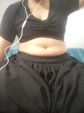 Anglebeb69 online show from April 24, 7:10 am