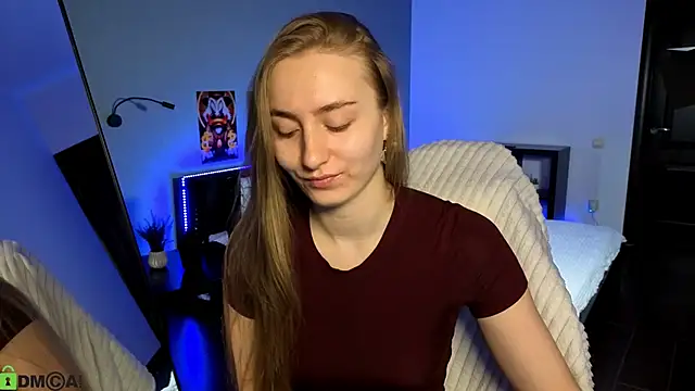 Your Emily25 online show from May 17, 8:03 am