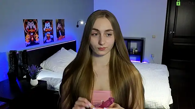 Your Emily25 online show from April 17, 8:17 am