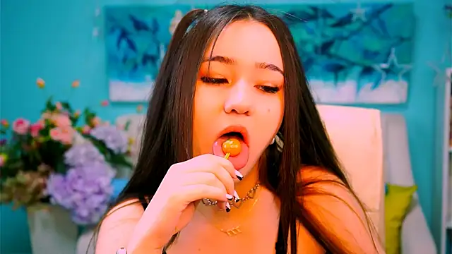 AmiMeow  online show from April 18, 6:16 am