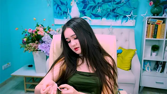 AmiMeow  online show from April 29, 8:18 am