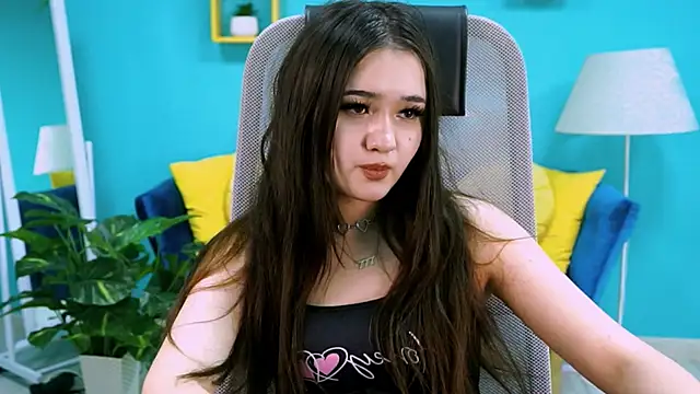 AmiMeow  online show from May 21, 9:39 am